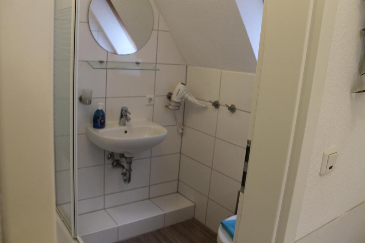 Apartment Am Wall Емден Екстериор снимка